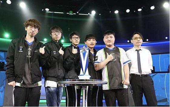 失利促使他 失利促使他